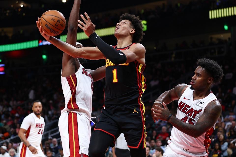 500万网彩票网-第30胜！希罗复出24分热火31分大胜老鹰 杰伦16+16+11